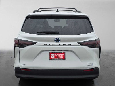 2024 Toyota Sienna XLE