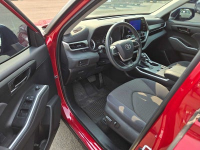 2024 Toyota Highlander Hybrid LE Nightshade