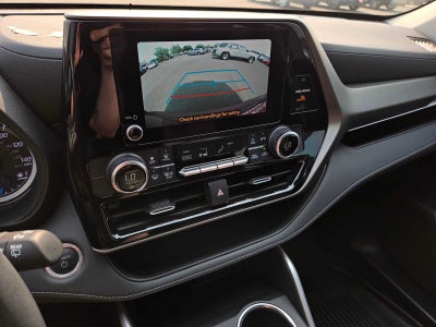 2024 Toyota Highlander Hybrid LE Nightshade