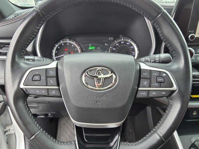 2023 Toyota Highlander XSE