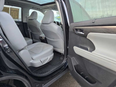 2024 Toyota Highlander Platinum