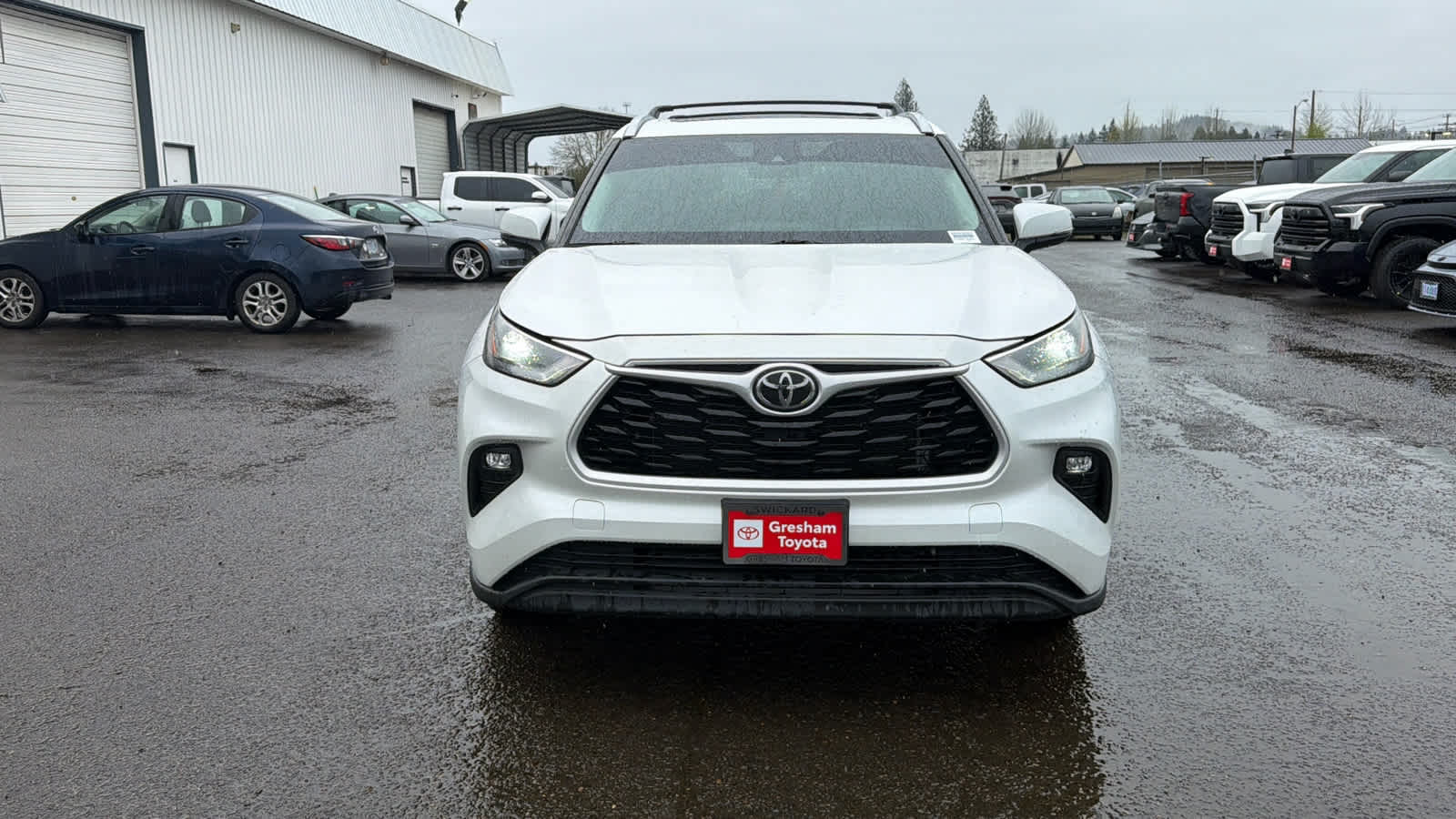 2024 Toyota Highlander XLE