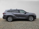2025 Toyota Highlander Platinum