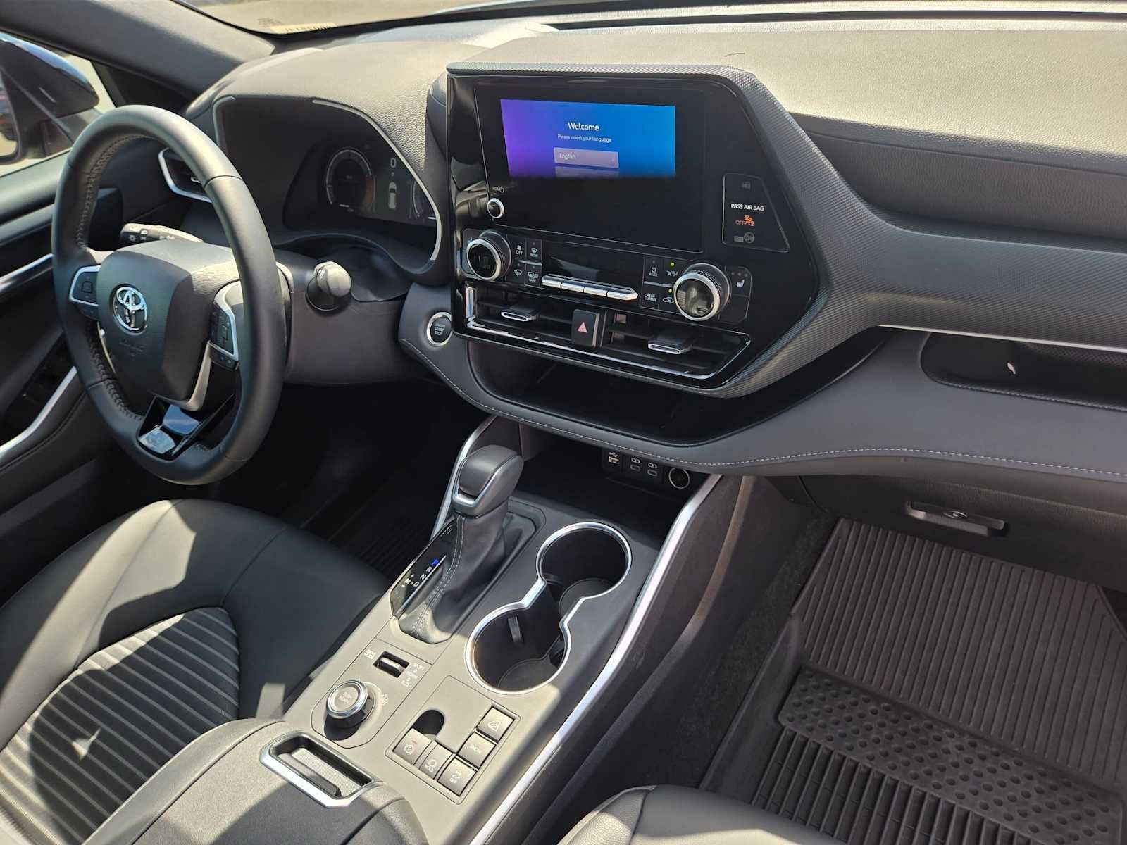 2026 Toyota Highlander XSE