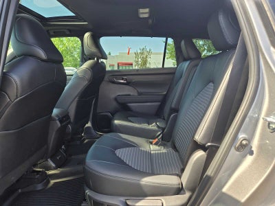 2026 Toyota Highlander XSE