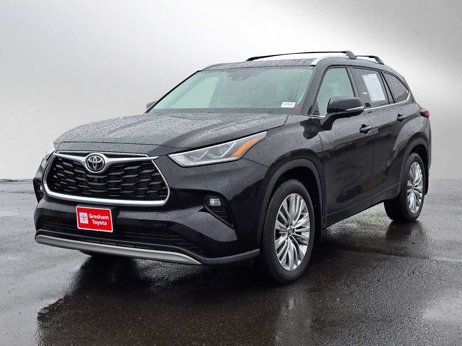 2025 Toyota Highlander Platinum