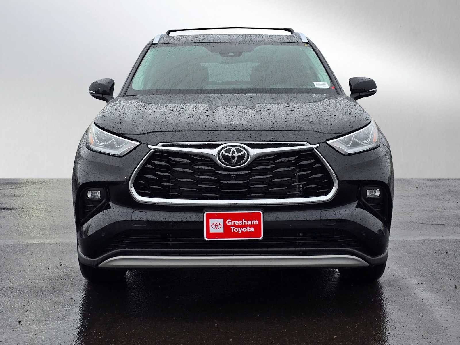 2025 Toyota Highlander Platinum