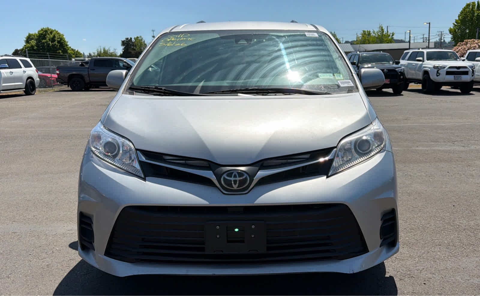 2020 Toyota Sienna LE