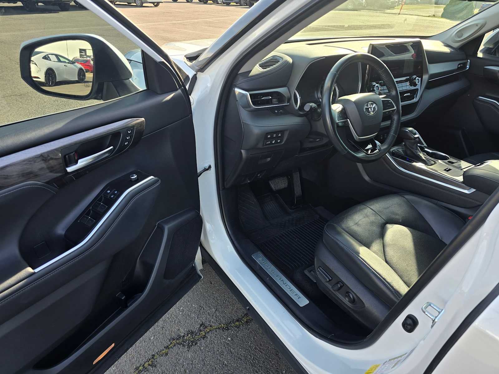 2022 Toyota Highlander Hybrid Limited