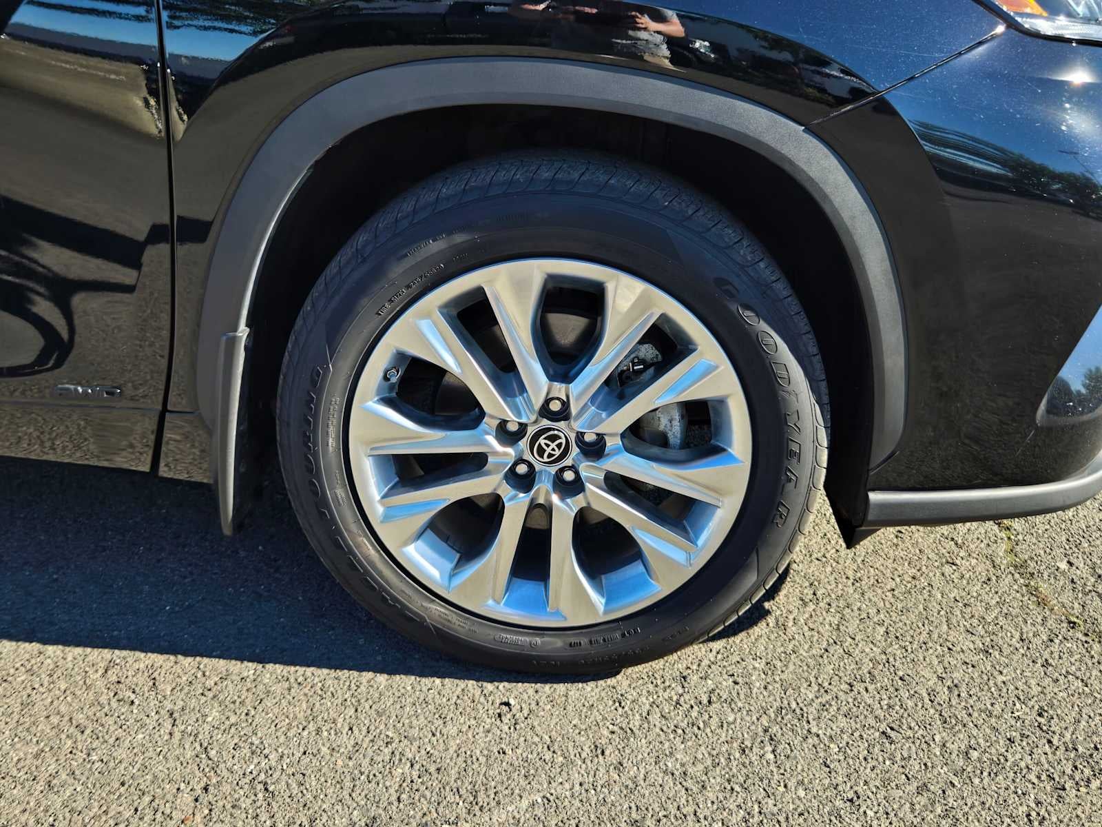 2023 Toyota Highlander Hybrid Limited