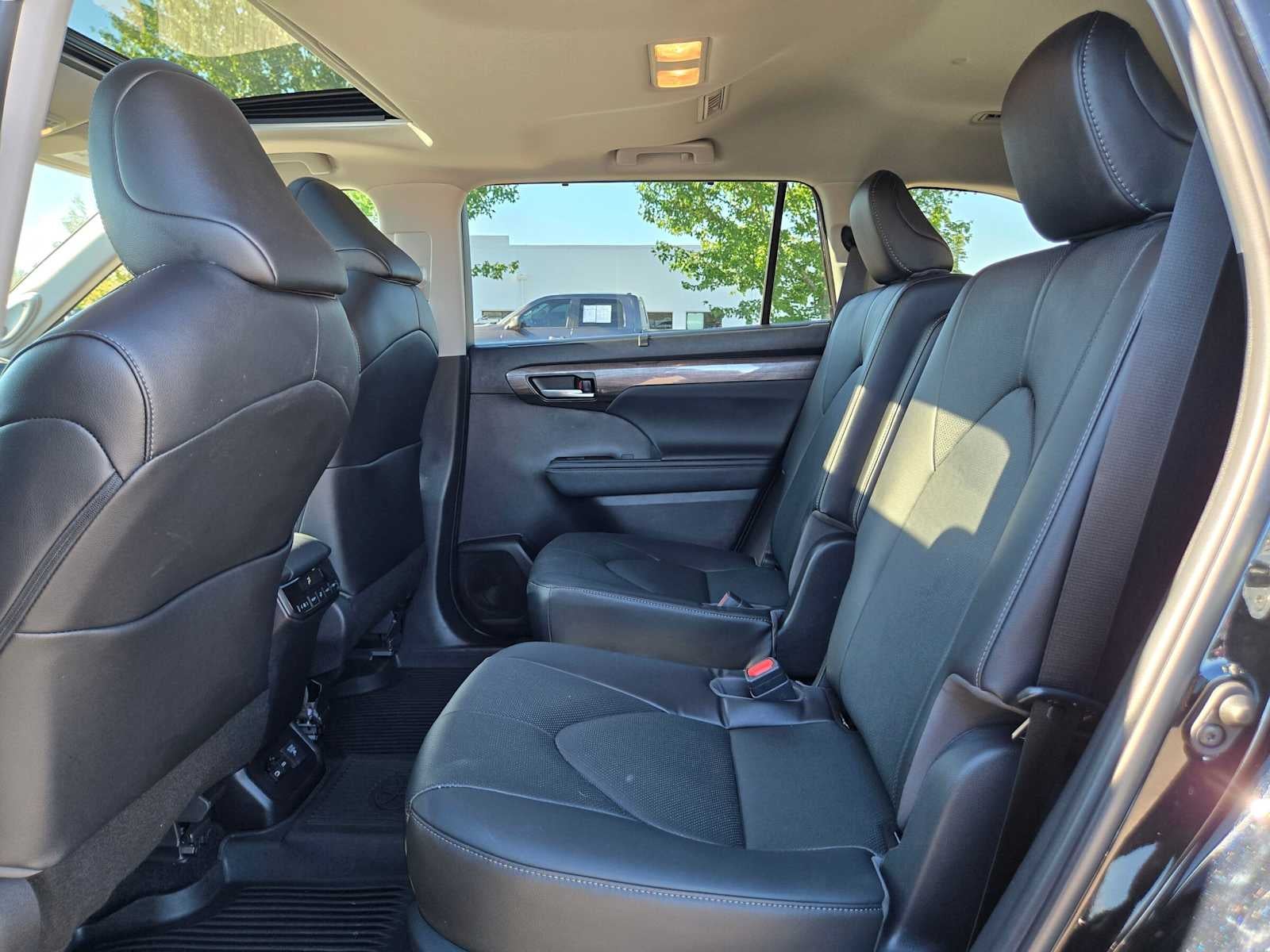 2023 Toyota Highlander Hybrid Limited