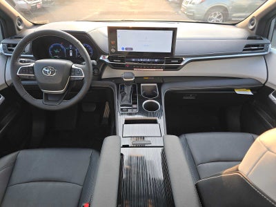 2026 Toyota Sienna XSE