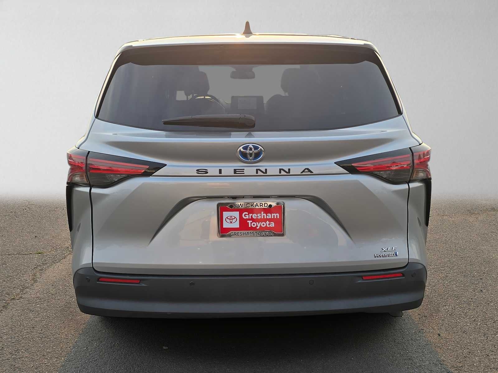 2021 Toyota Sienna XLE