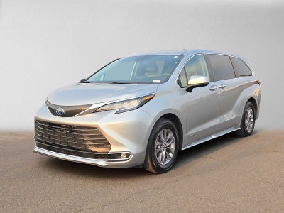 2021 Toyota Sienna XLE