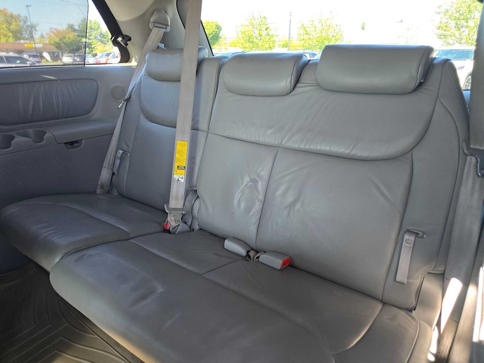 2005 Toyota Sienna XLE LTD
