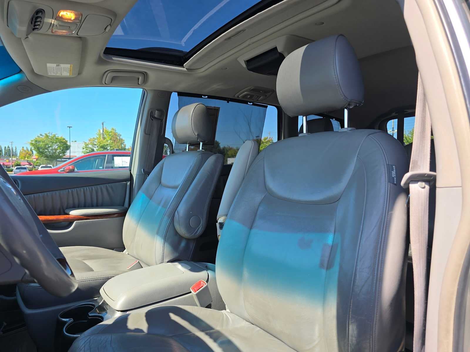 2005 Toyota Sienna XLE LTD