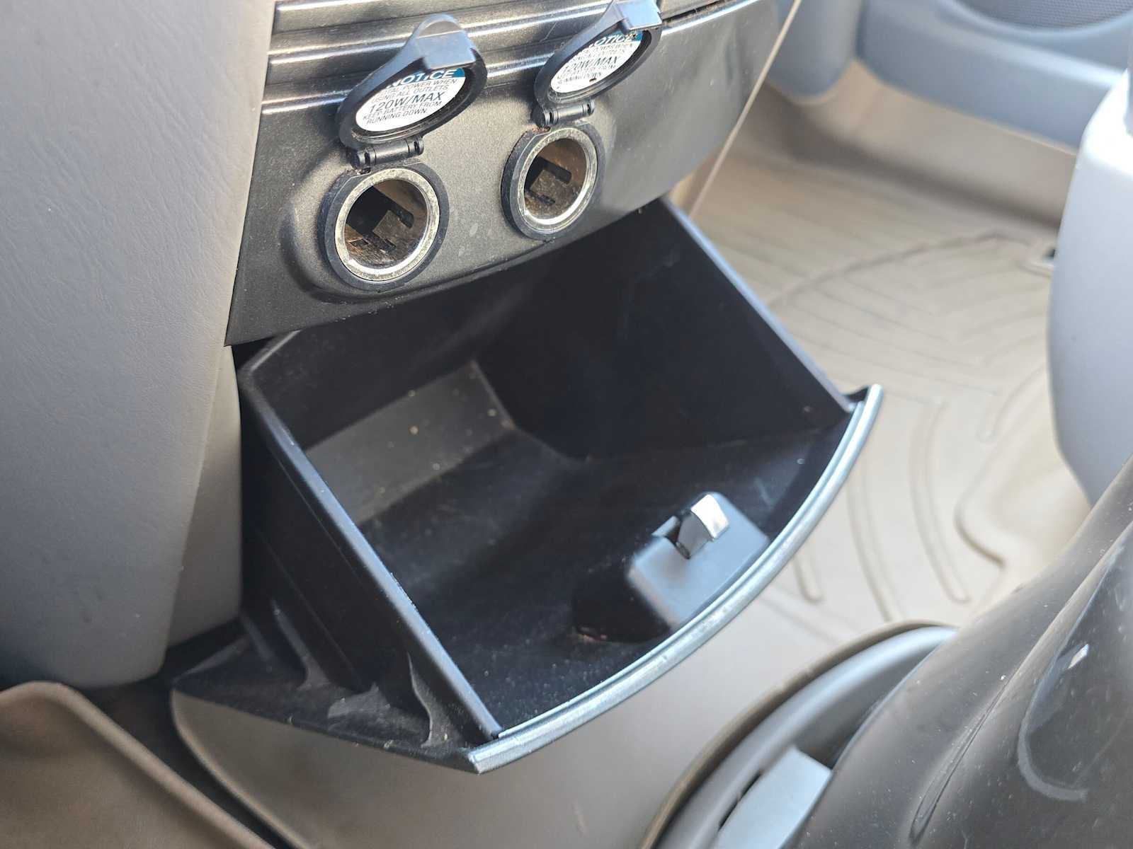 2005 Toyota Sienna XLE LTD