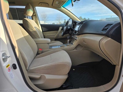 2013 Toyota Highlander FWD 4dr I4 (Natl)