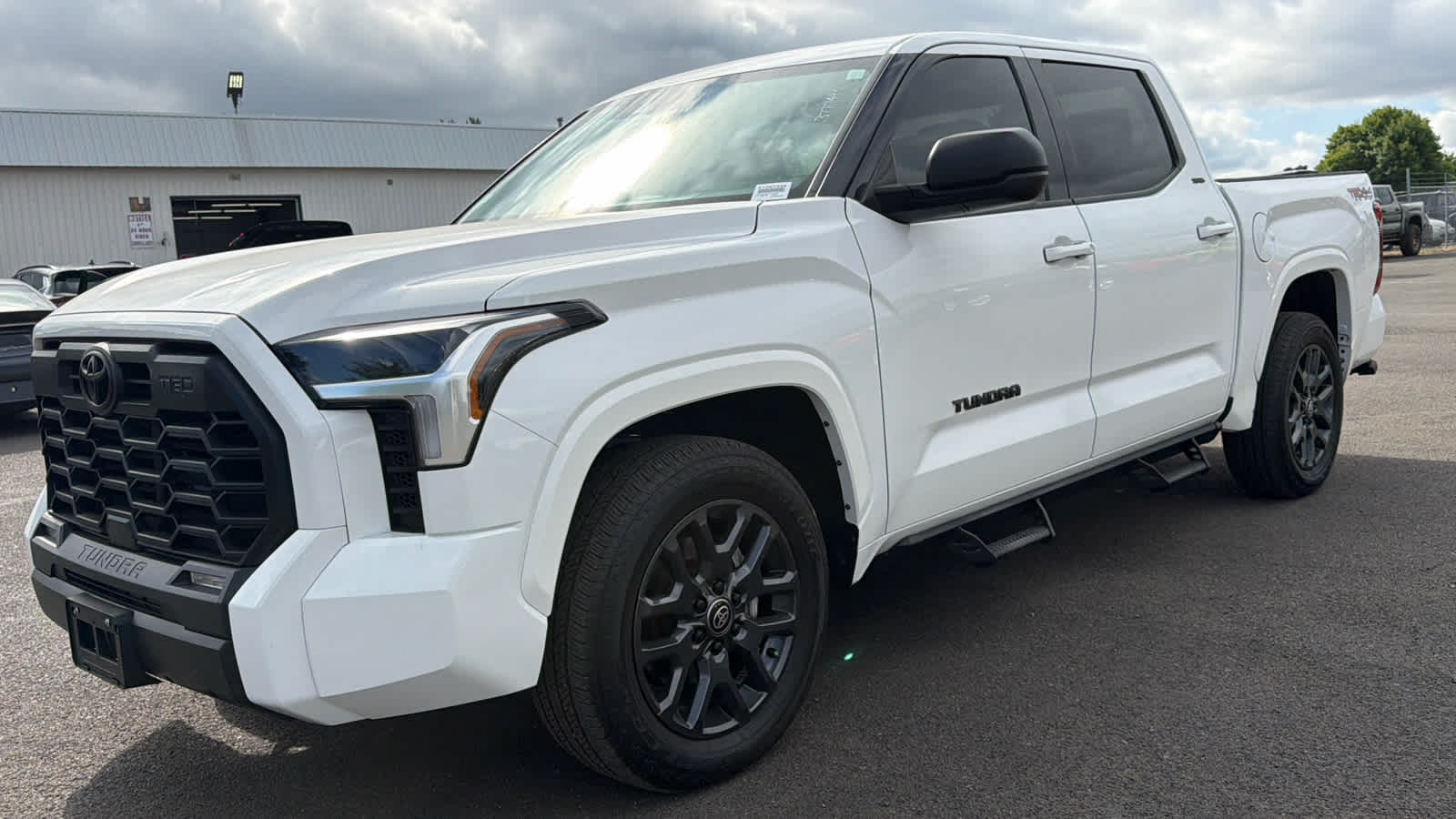 2023 Toyota Tundra SR5
