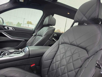 2023 BMW X7 xDrive40i xDrive40i