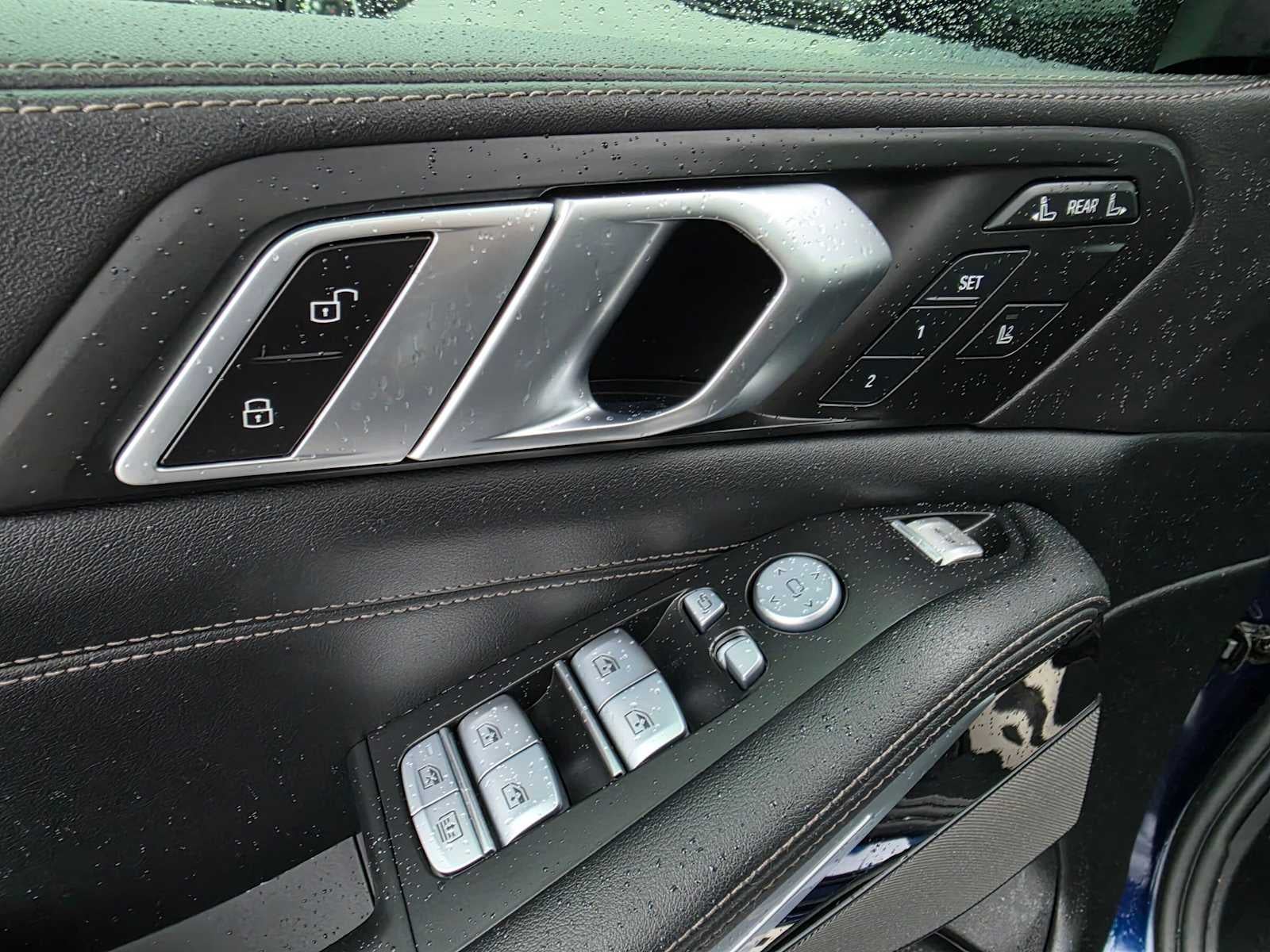 2023 BMW X7 xDrive40i xDrive40i
