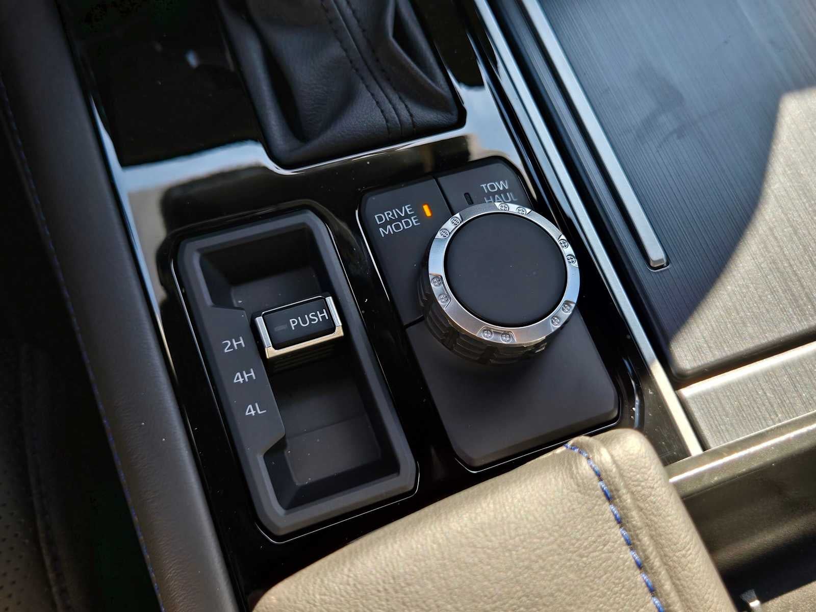 2025 Toyota Sequoia Platinum