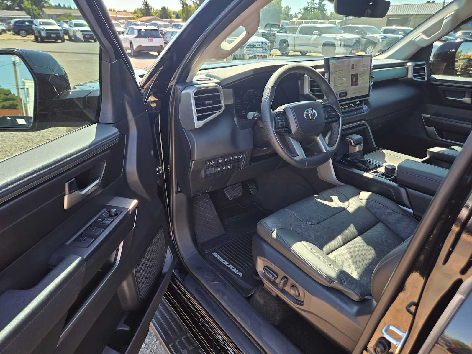 2024 Toyota Sequoia SR5