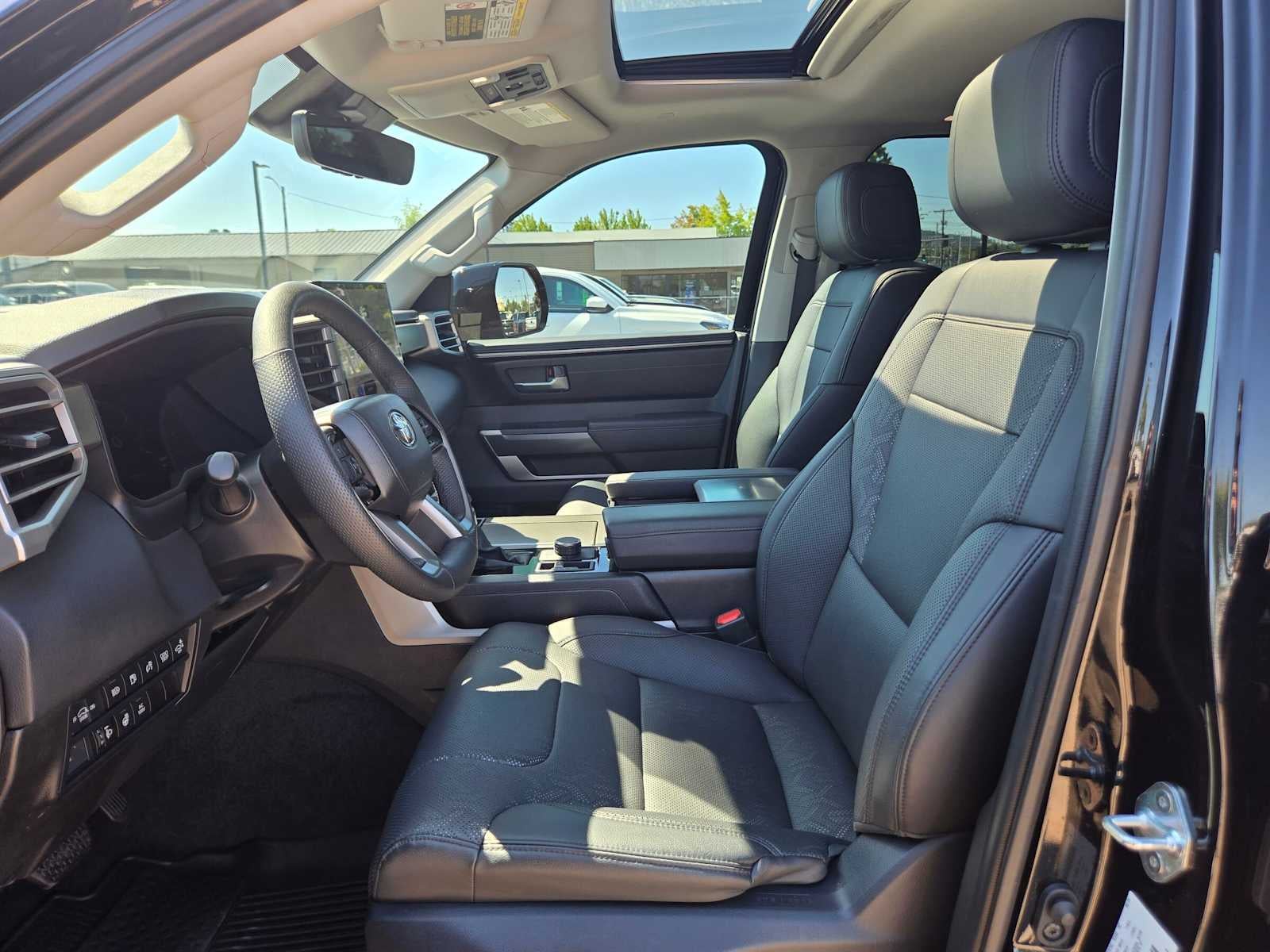 2024 Toyota Sequoia SR5