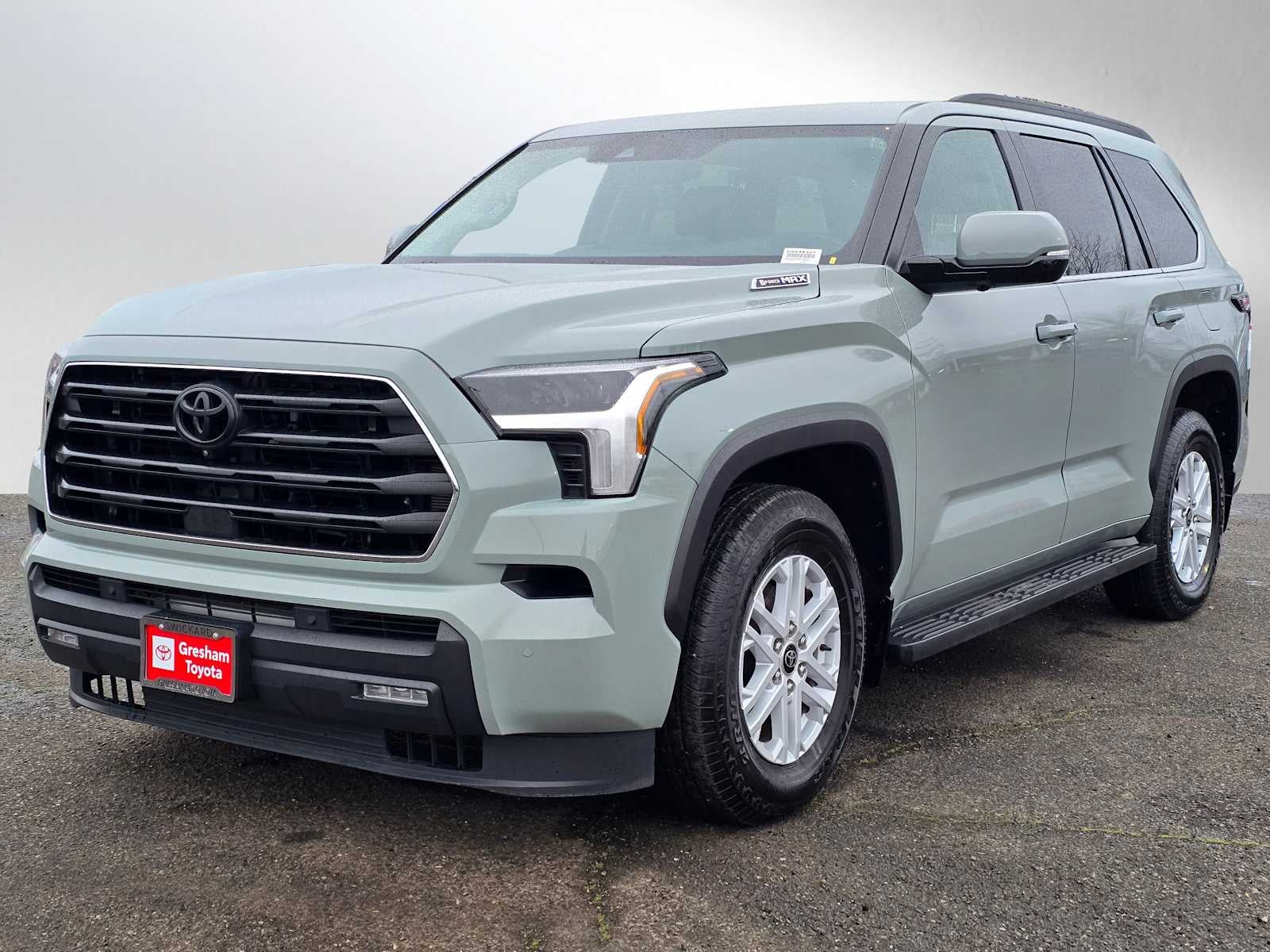 2024 Toyota Sequoia SR5