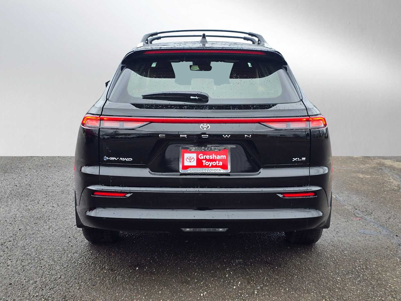 2025 Toyota Crown Signia XLE