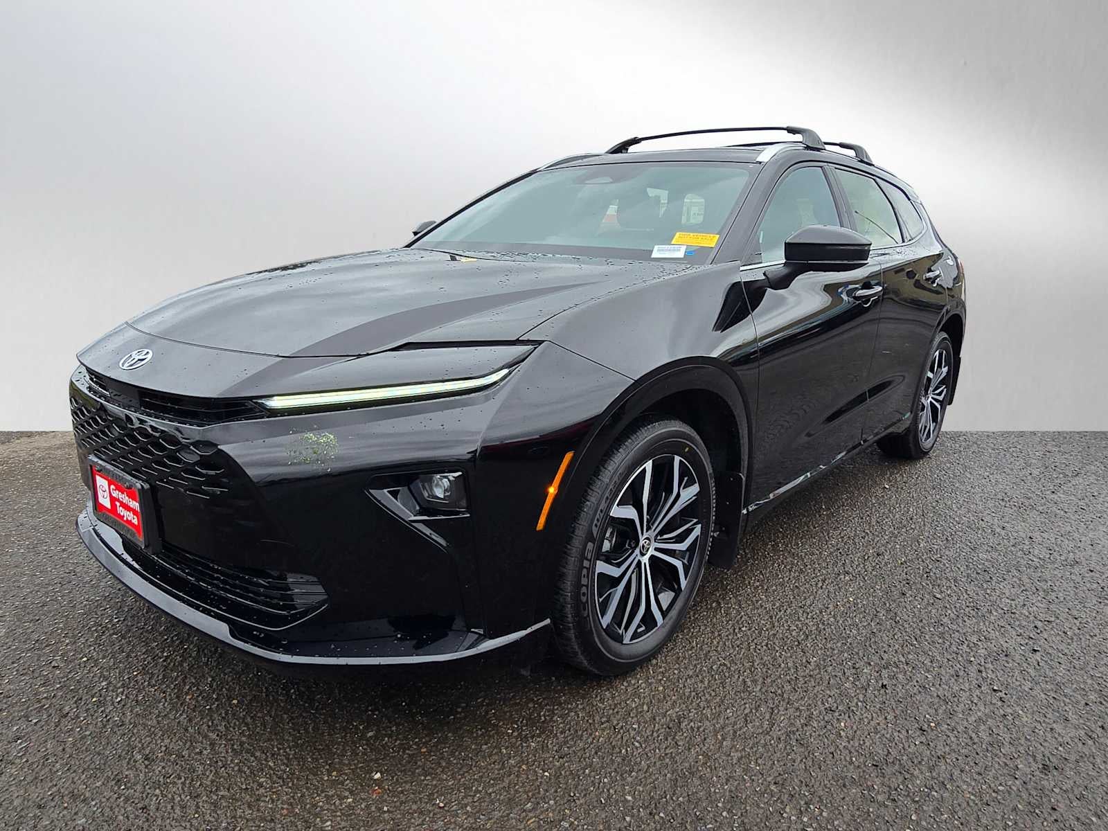 2025 Toyota Crown Signia XLE