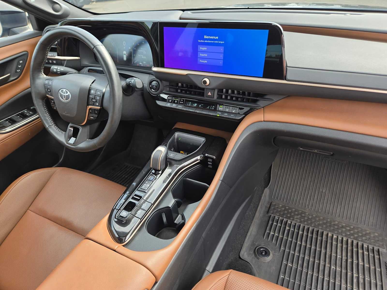 2025 Toyota Crown Signia Limited