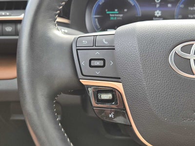 2025 Toyota Crown Signia Limited