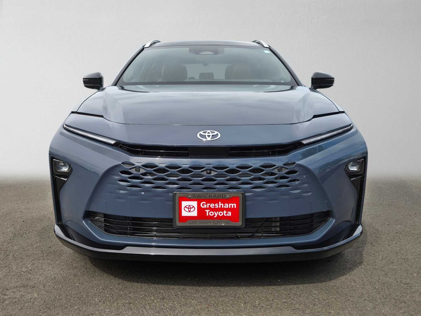 2025 Toyota Crown Signia Limited