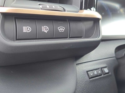 2025 Toyota Crown Signia Limited