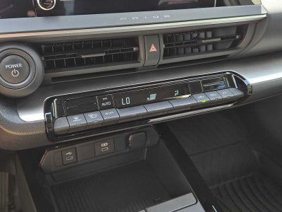 2024 Toyota Prius LE