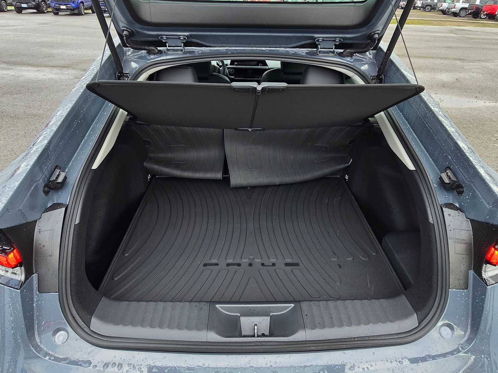 2025 Toyota Prius XLE