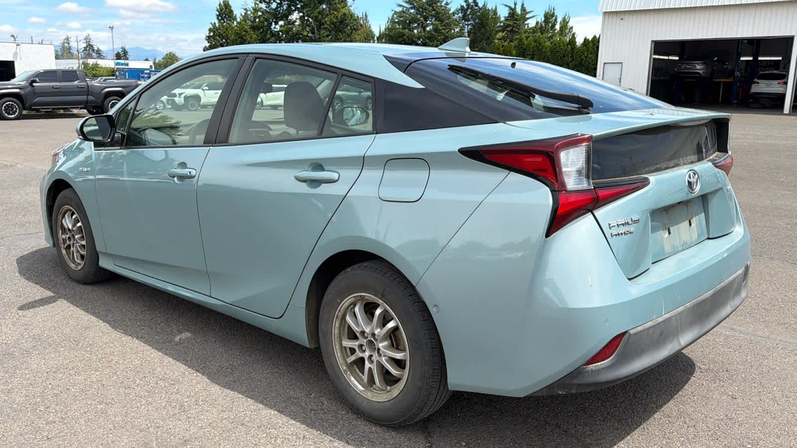 2019 Toyota Prius LE