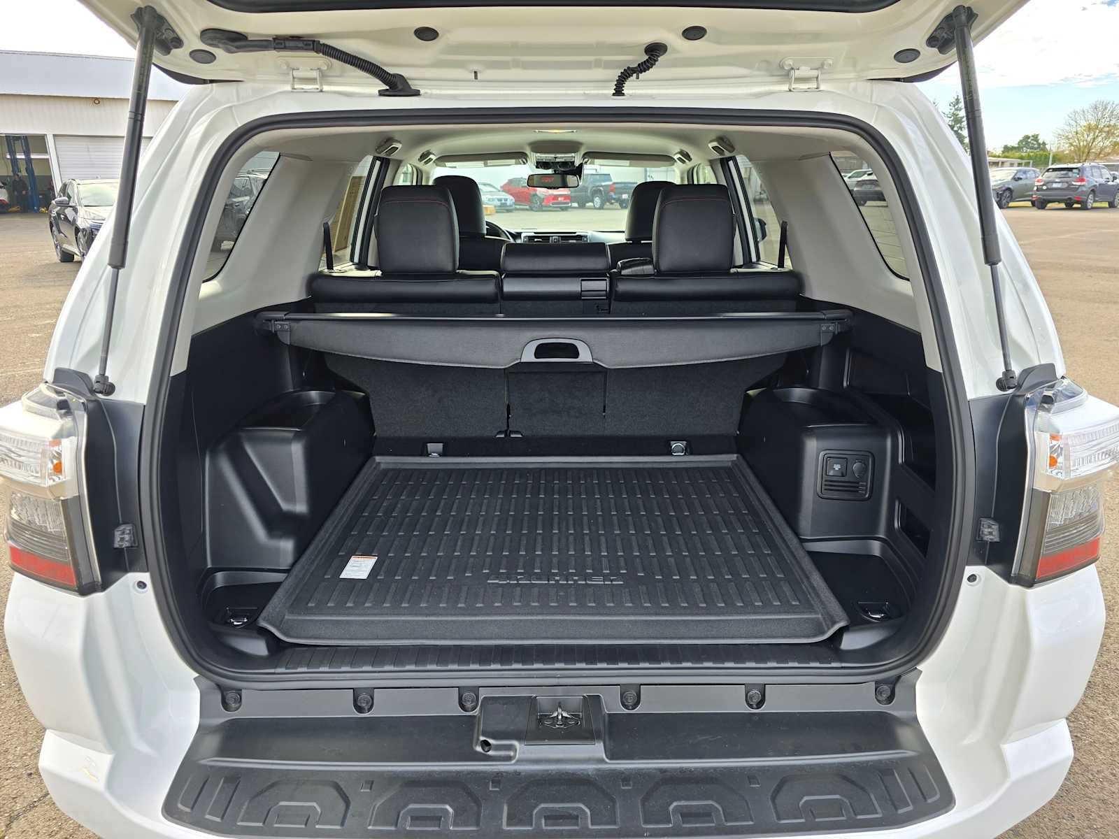 2020 Toyota 4Runner Venture