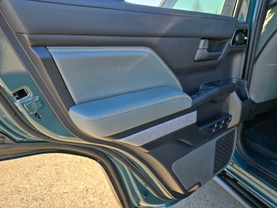 2025 Toyota 4Runner Hybrid Trailhunter