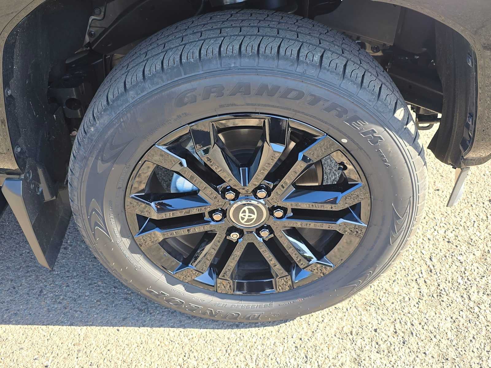 2026 Toyota 4Runner Hybrid Platinum