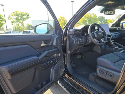 2026 Toyota 4Runner Hybrid Platinum