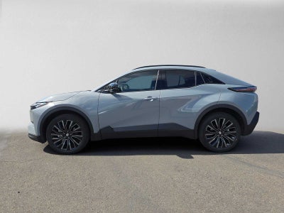 2026 Toyota C-HR XSE