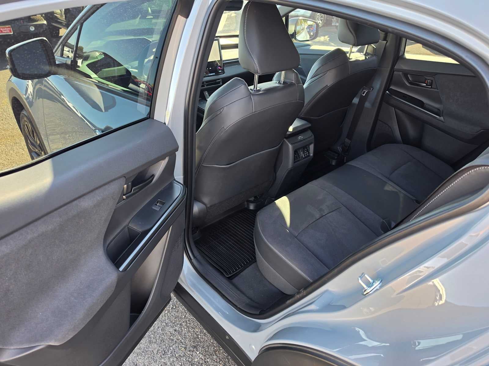 2026 Toyota C-HR XSE