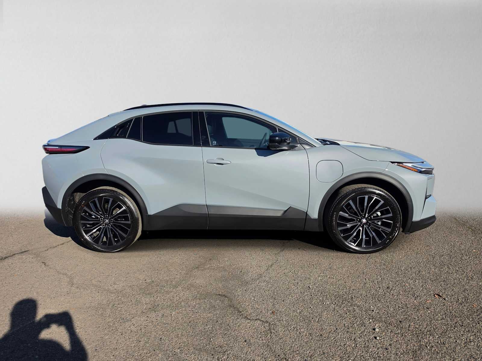 2026 Toyota C-HR XSE