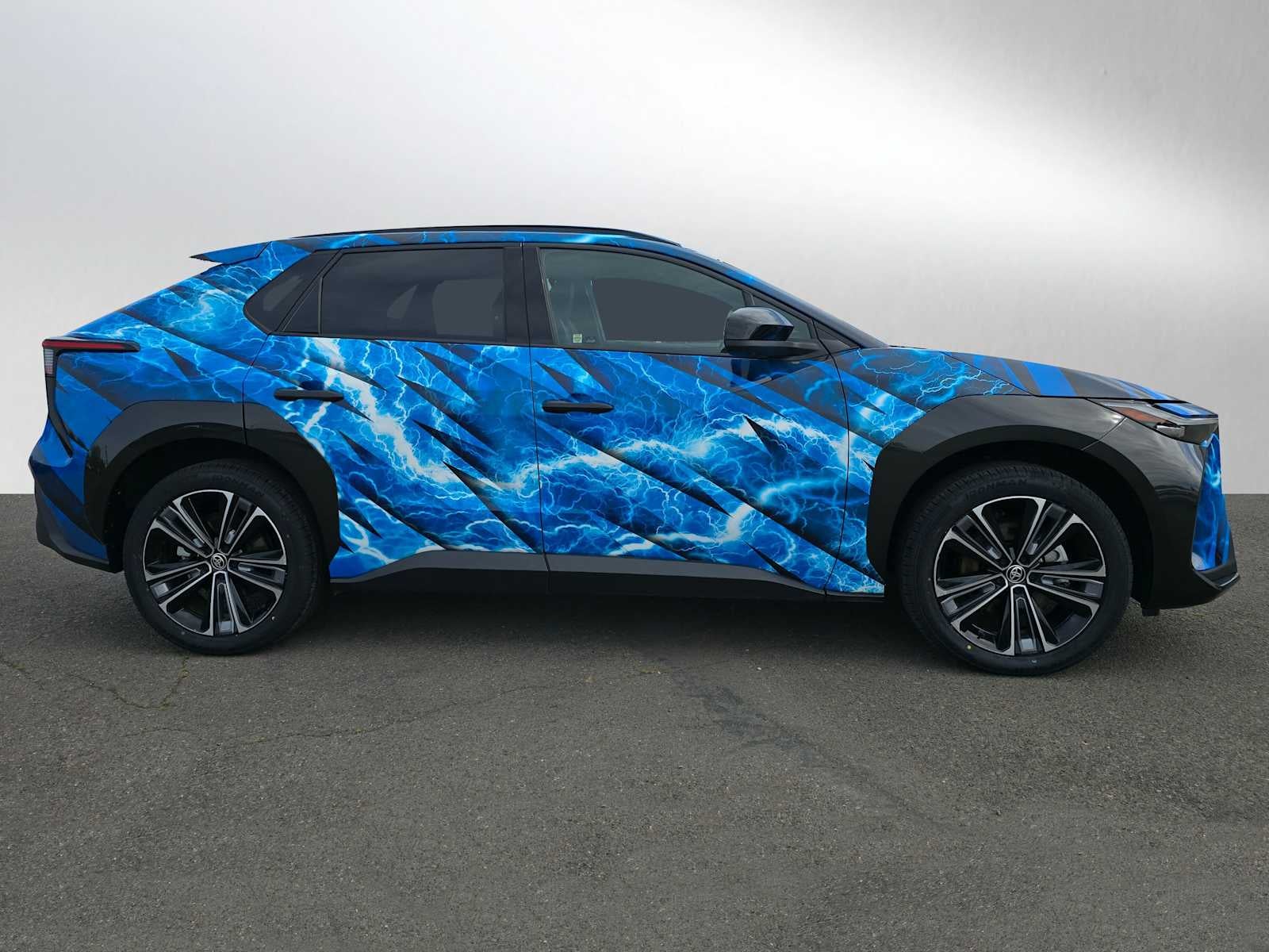 2023 Toyota bZ4X Limited
