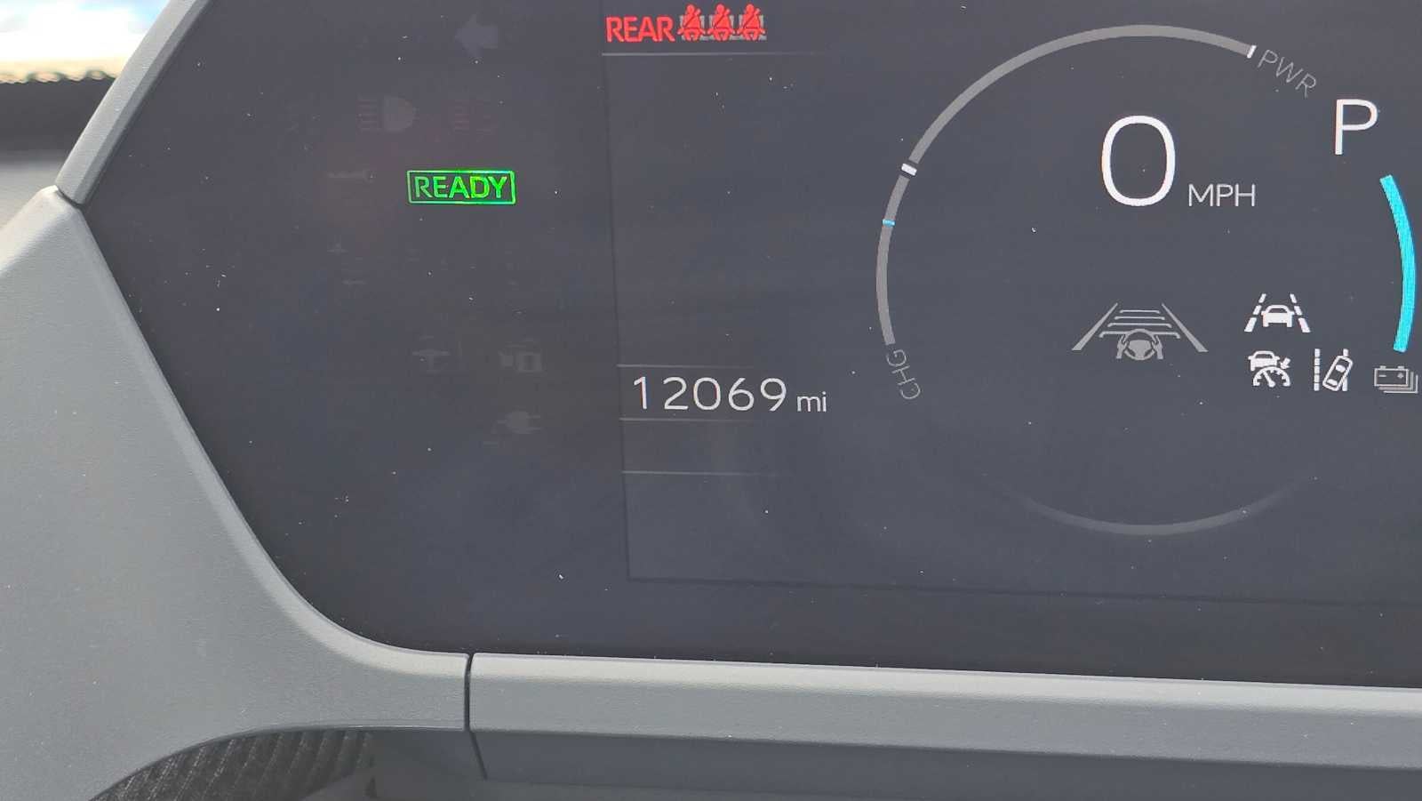 2023 Toyota bZ4X Limited