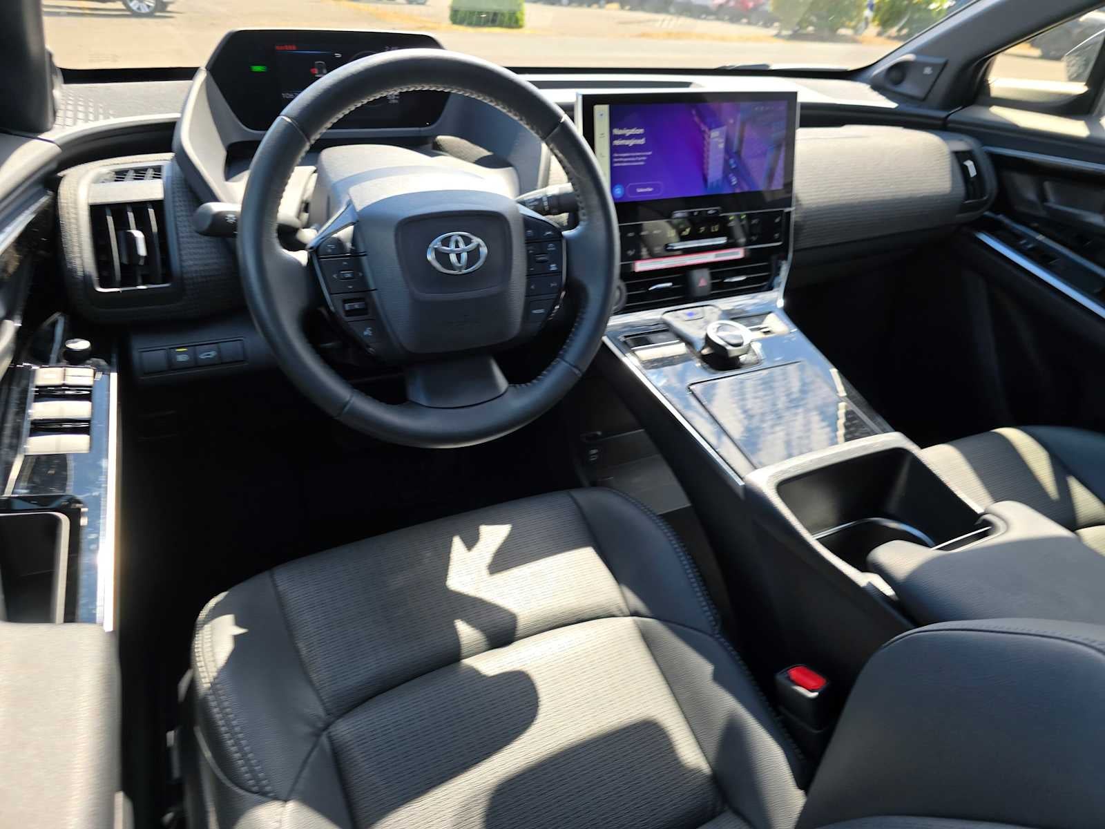 2023 Toyota bZ4X Limited