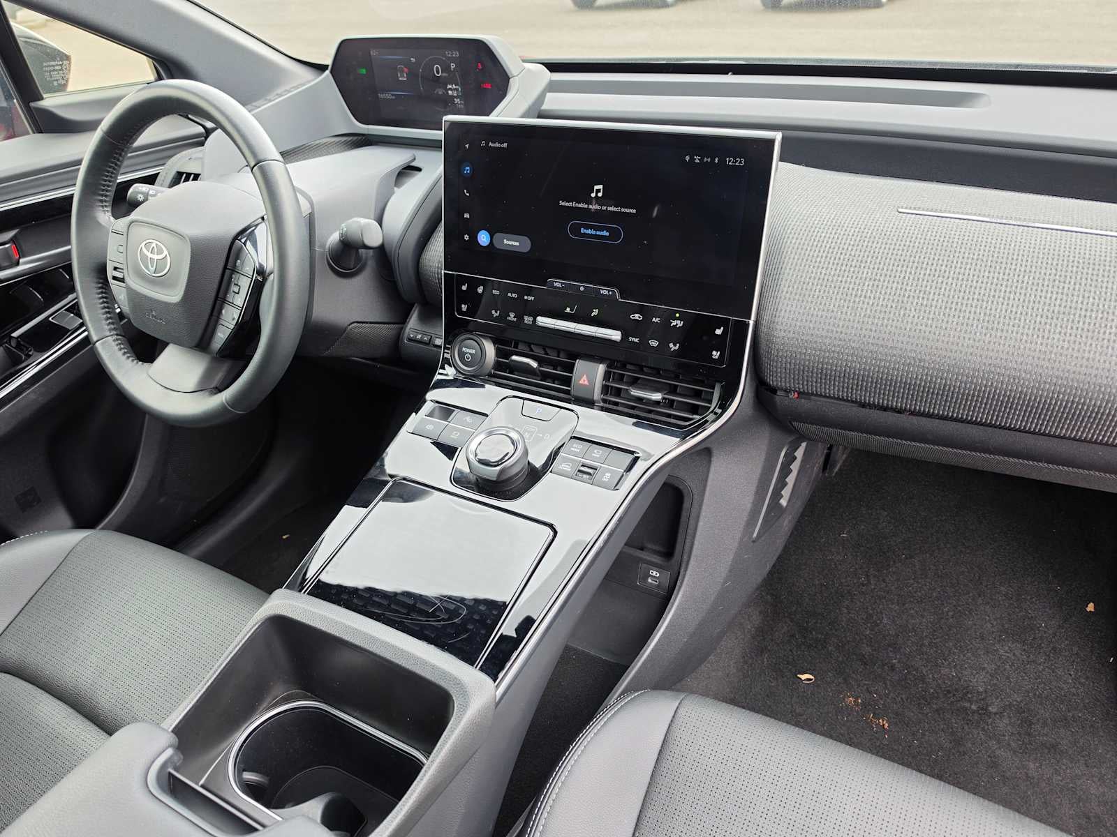 2023 Toyota bZ4X Limited