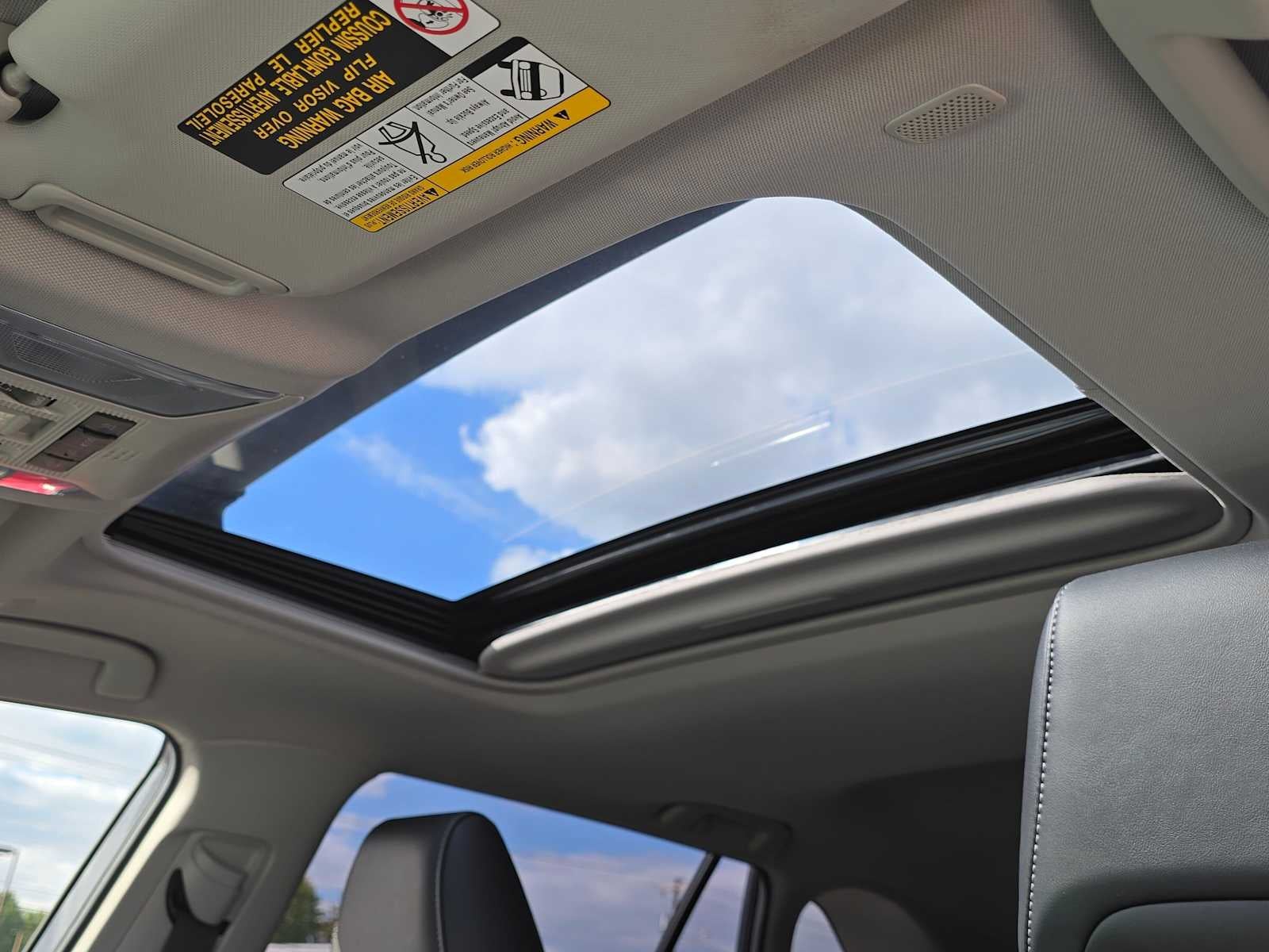 2025 Toyota RAV4 Hybrid XLE Premium